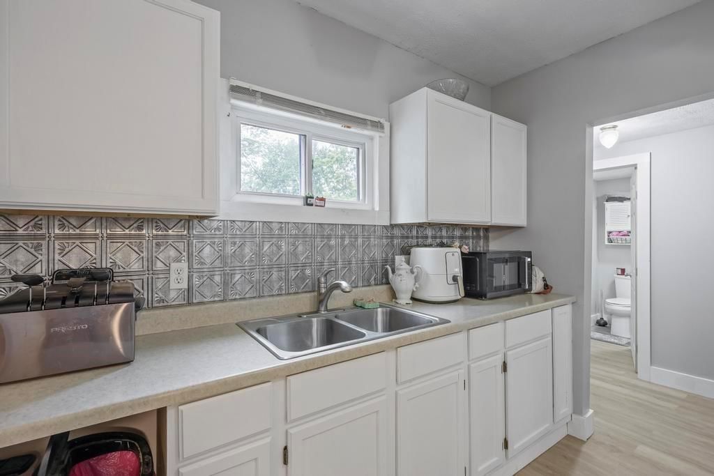 120 N Judson Street — photo 10
