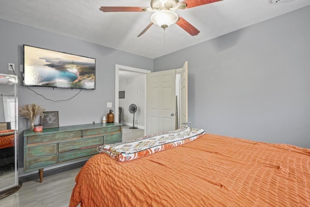 120 N Judson Street — photo 12
