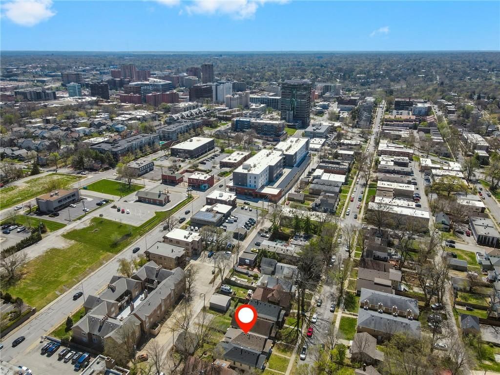 4315 Jarboe Street — photo 3