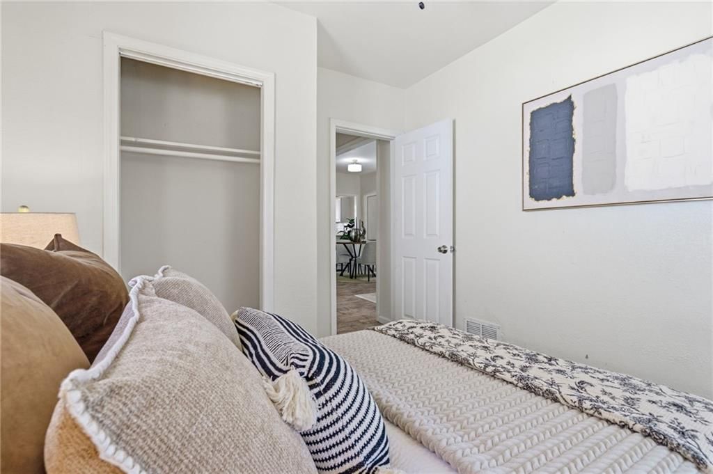 4315 Jarboe Street — photo 22