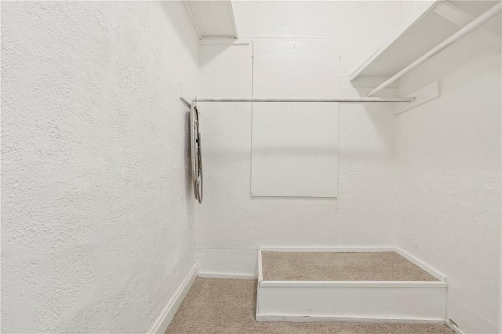 4315 Jarboe Street — photo 27