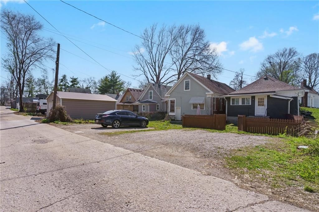 4315 Jarboe Street — photo 30