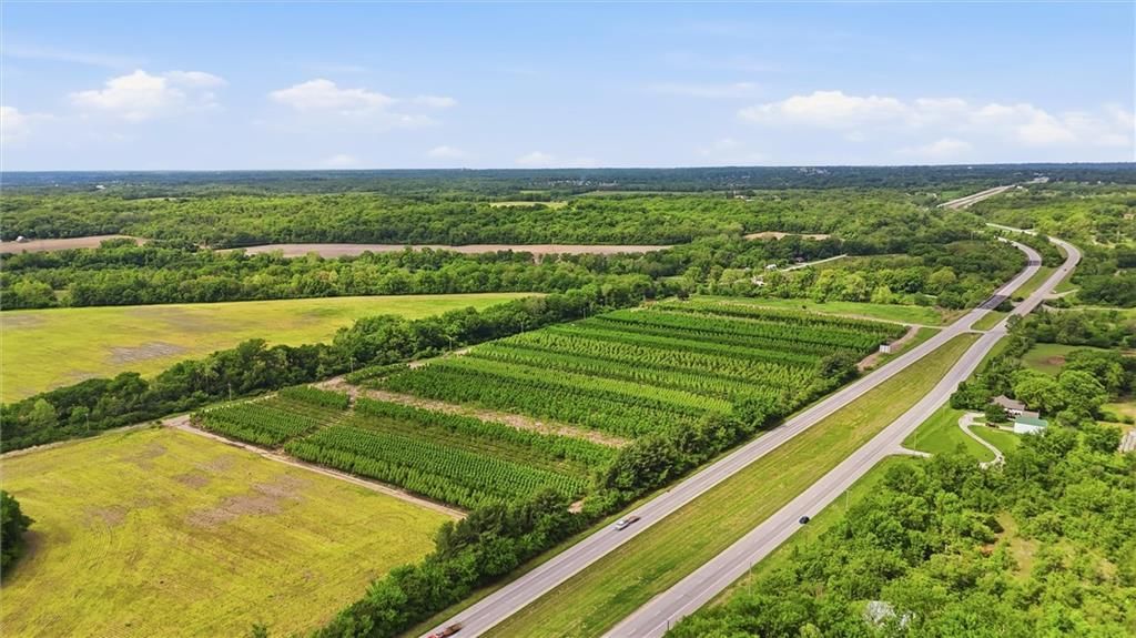 22721 E Us-24 Highway, Independence, MO: listing photo 2