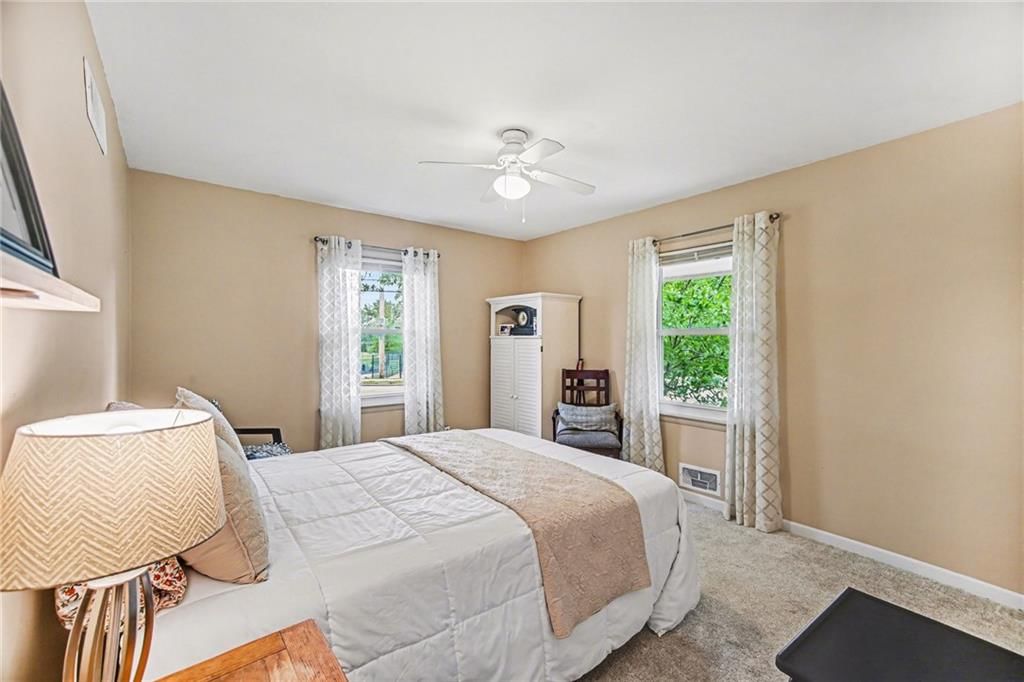 7025 Halsey Drive — photo 8