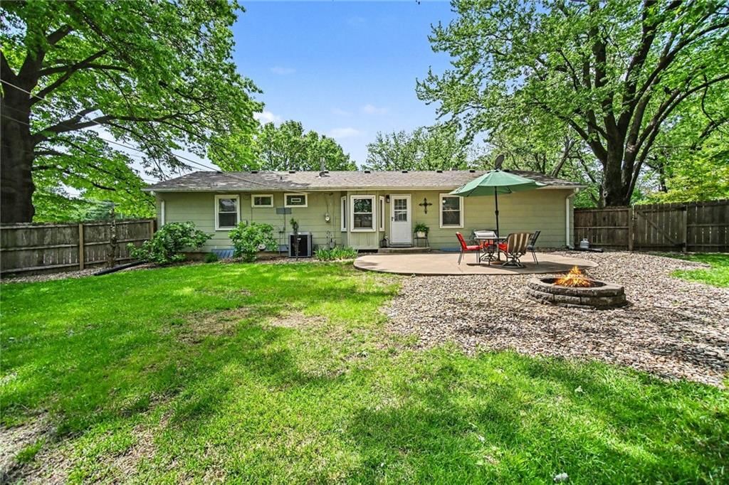 7025 Halsey Drive — photo 14