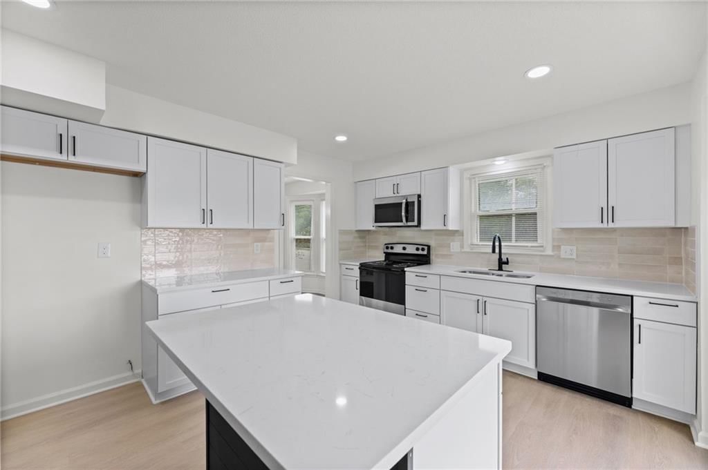 11901 W 100th Street — photo 12