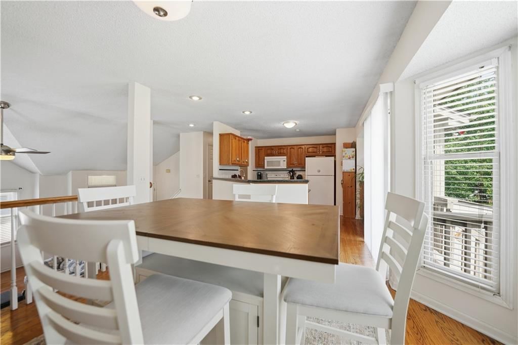 7305 N Richmond Avenue — photo 10