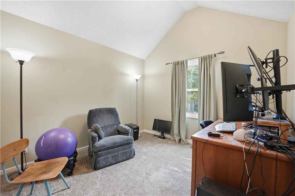 7305 N Richmond Avenue — photo 19