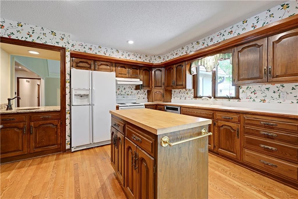 4975 W 88 Street — photo 15