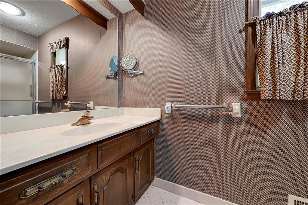 4975 W 88 Street — photo 31