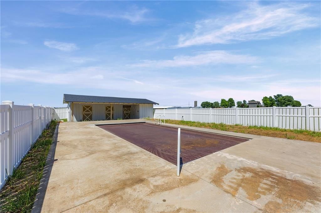 1501 N Kentucky Street — photo 44