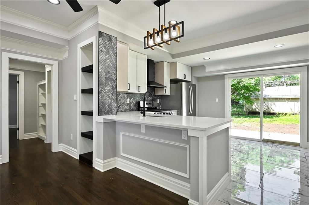 4312 S James Street — photo 7