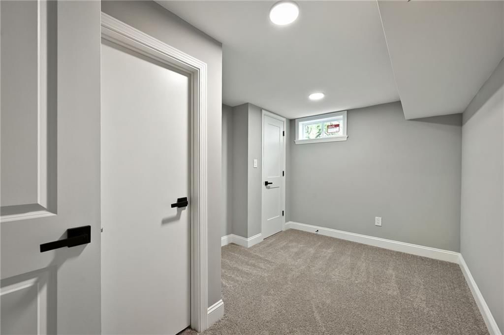 4312 S James Street — photo 18
