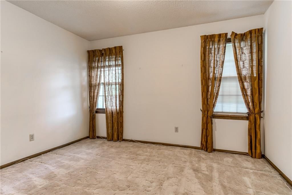 10308 E 96th Street — photo 35