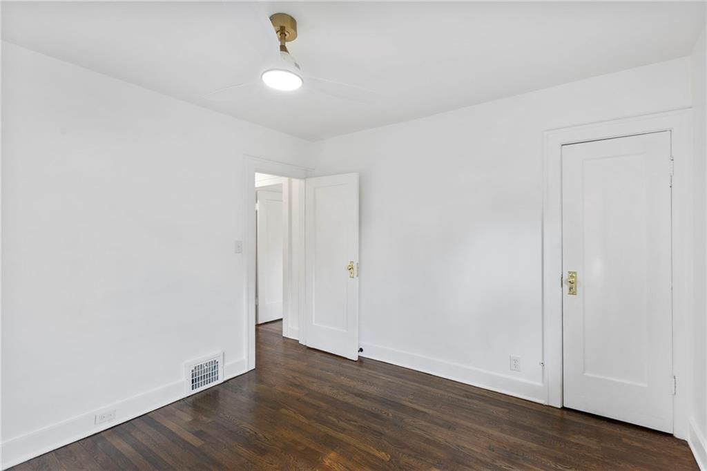 17 E 65th Terrace — photo 30