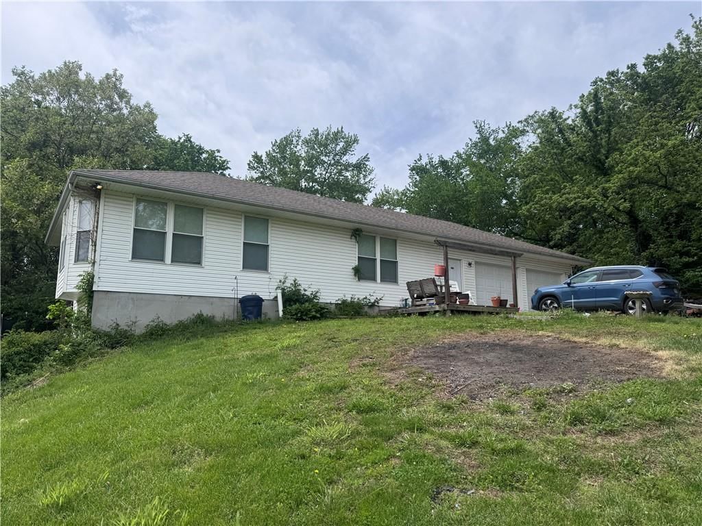 32506 E Stony Point School Road — photo 2