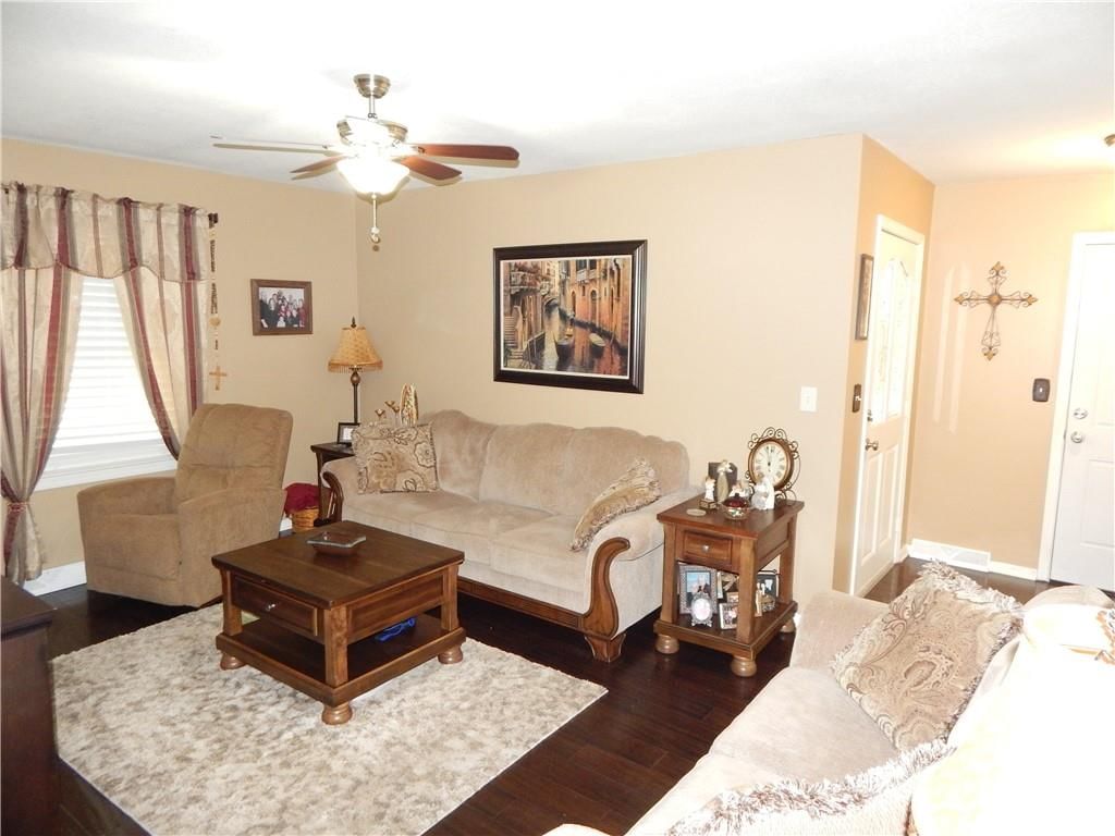 237 FAIRLANE Street — photo 7