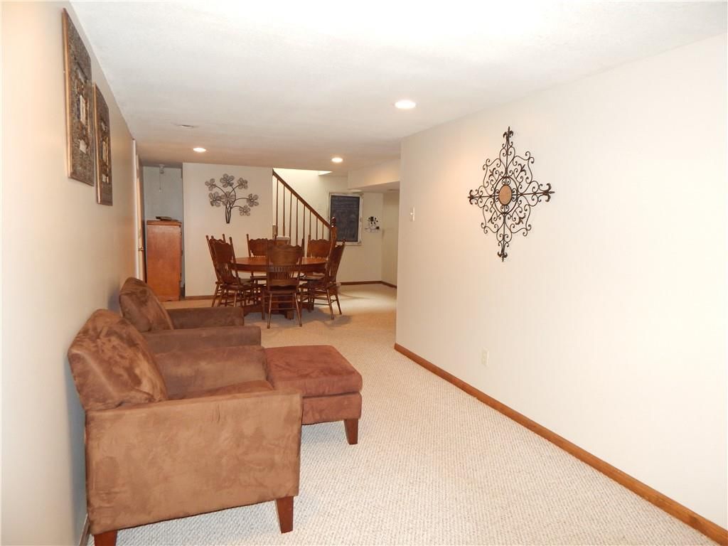 237 FAIRLANE Street — photo 27