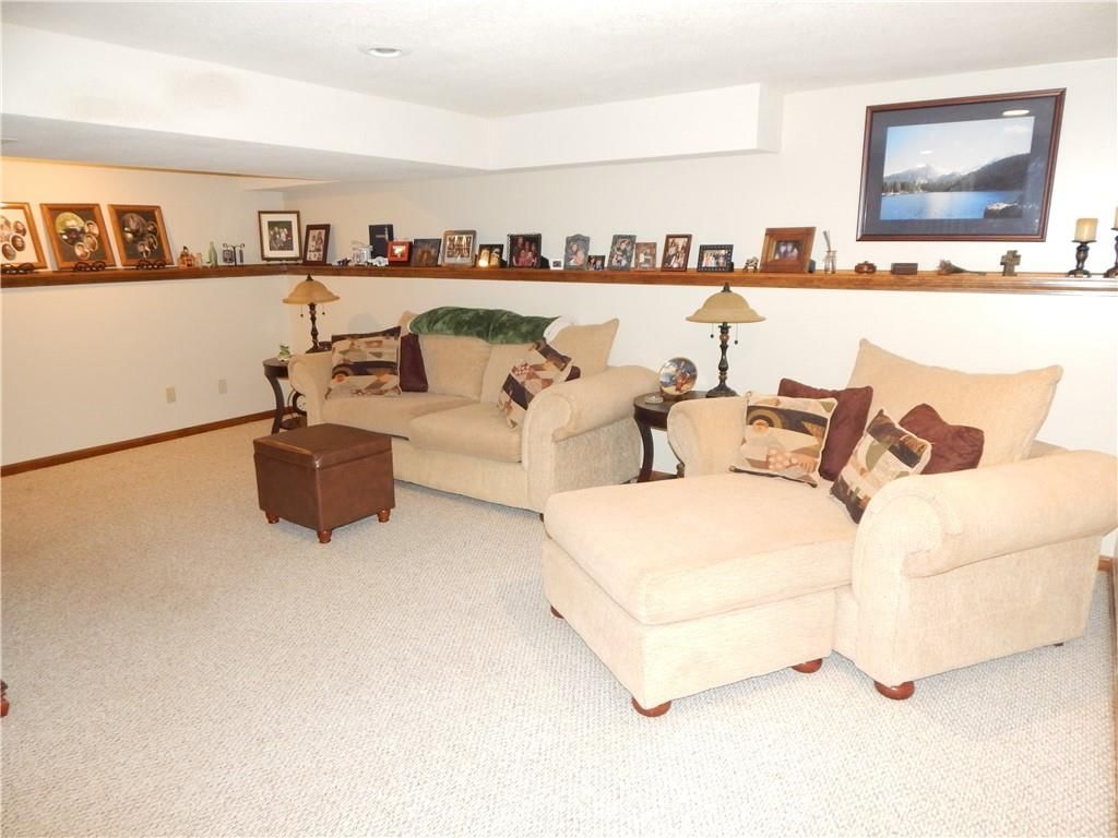 237 FAIRLANE Street — photo 28