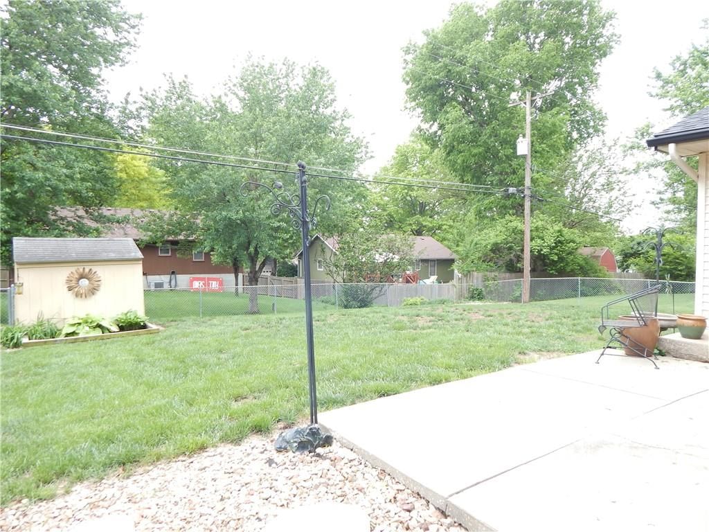 237 FAIRLANE Street — photo 35