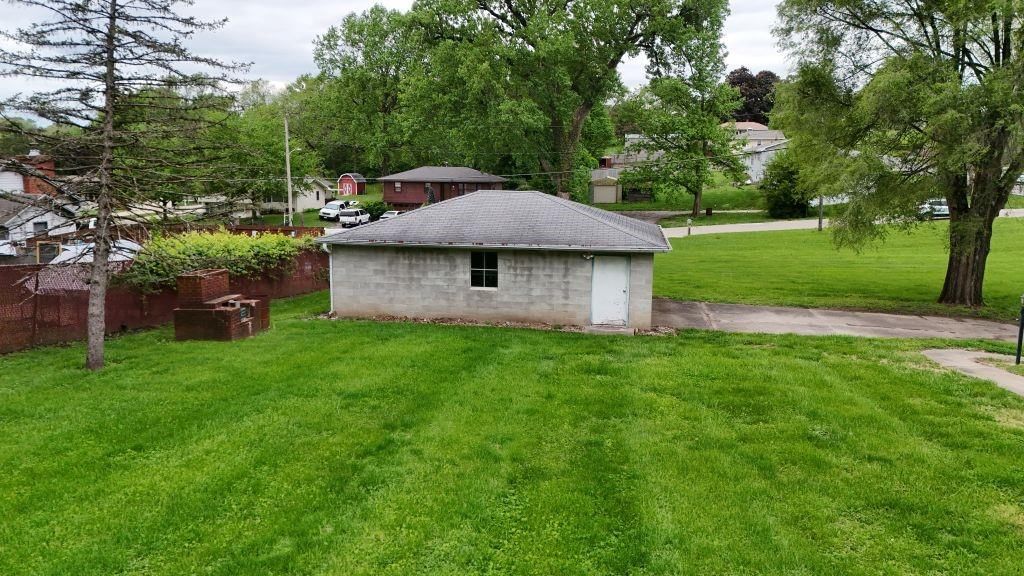 2802 Blackwell Road — photo 17