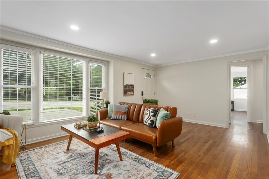 3316 W 75th Street — photo 5