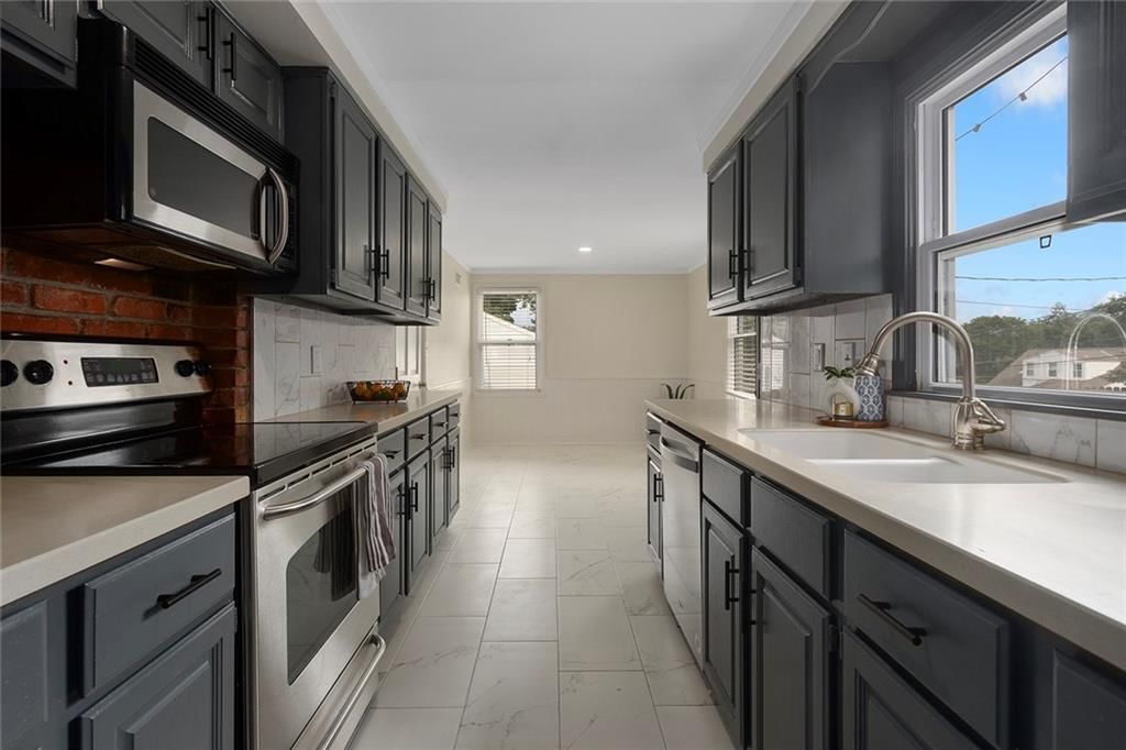 3316 W 75th Street — photo 10