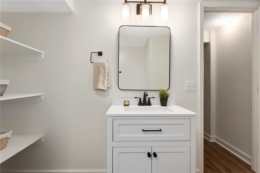 3316 W 75th Street — photo 30