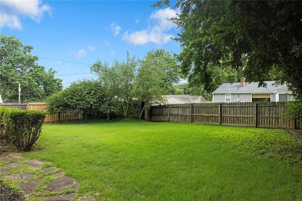 3316 W 75th Street — photo 35