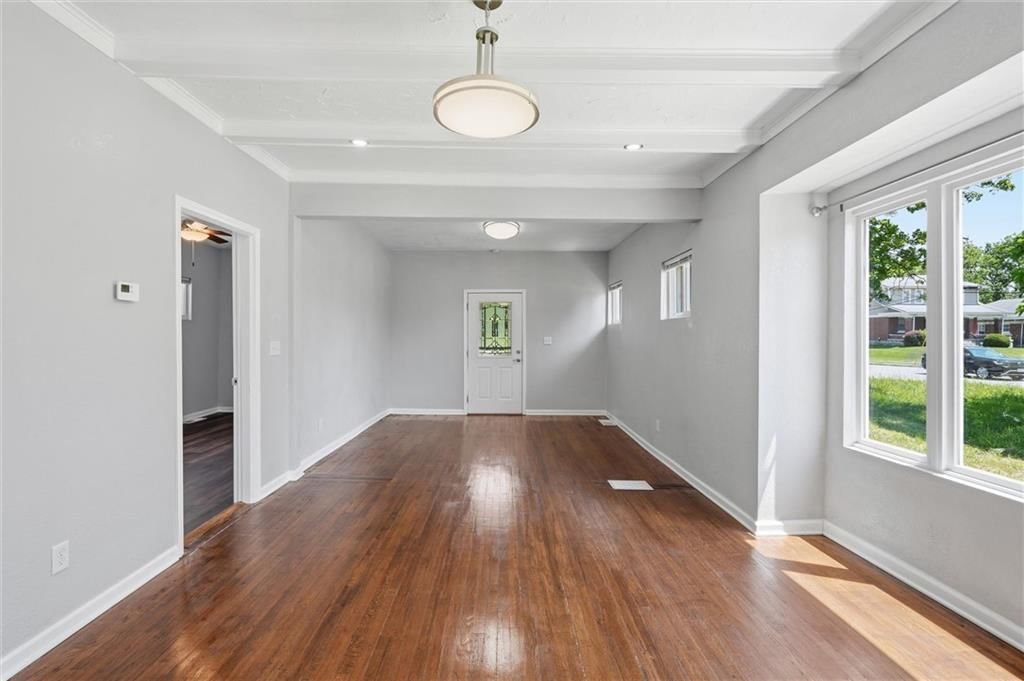 4240 Highland Avenue — photo 6
