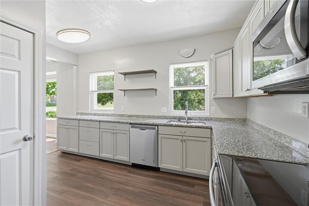 4240 Highland Avenue — photo 13