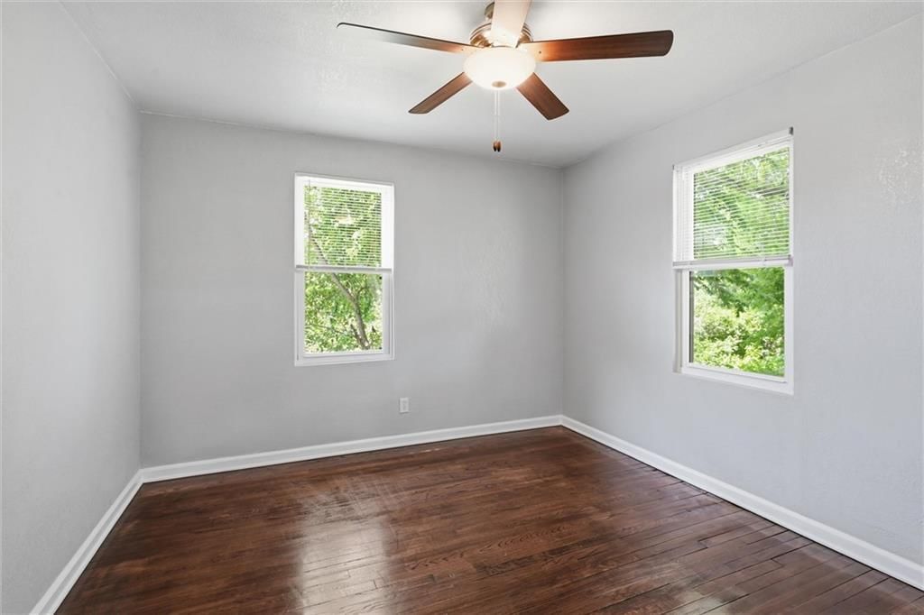 4240 Highland Avenue — photo 20