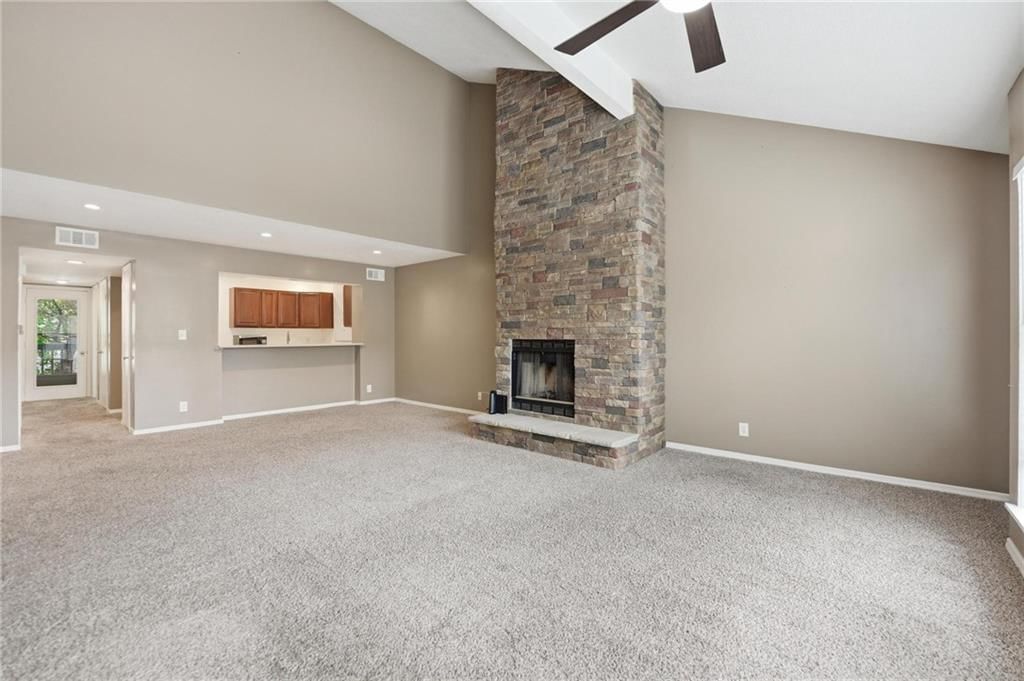 8861 W 106th Terrace — photo 6