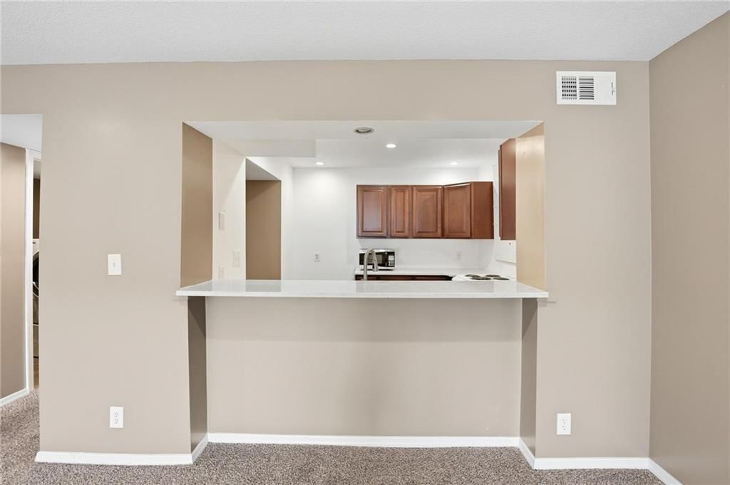 8861 W 106th Terrace — photo 9