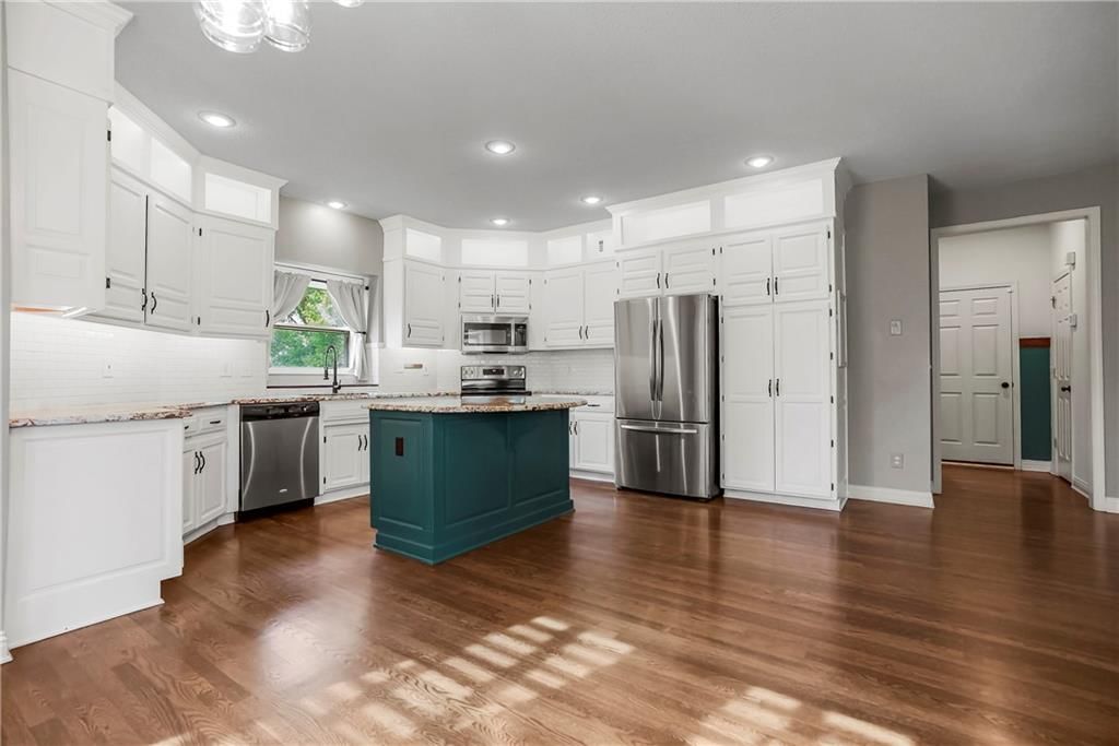 13100 Woodward Street — photo 15
