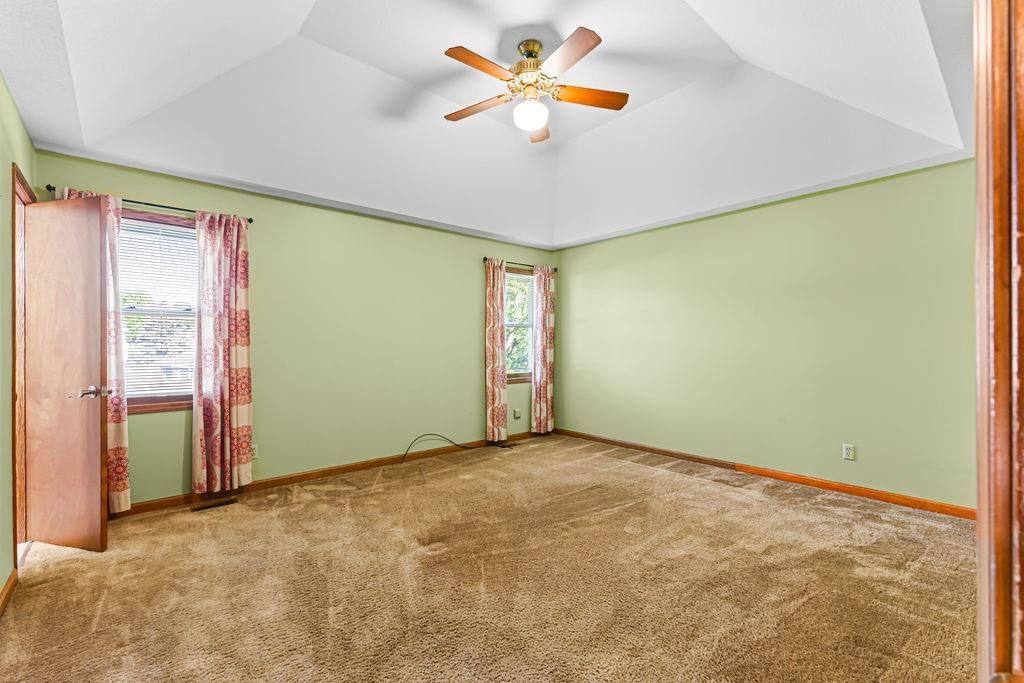 506 Meadowcrest Court — photo 21