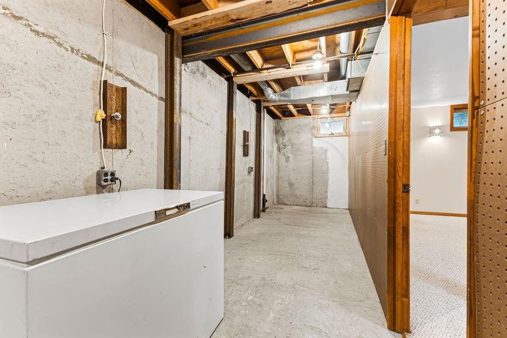 506 Meadowcrest Court — photo 46