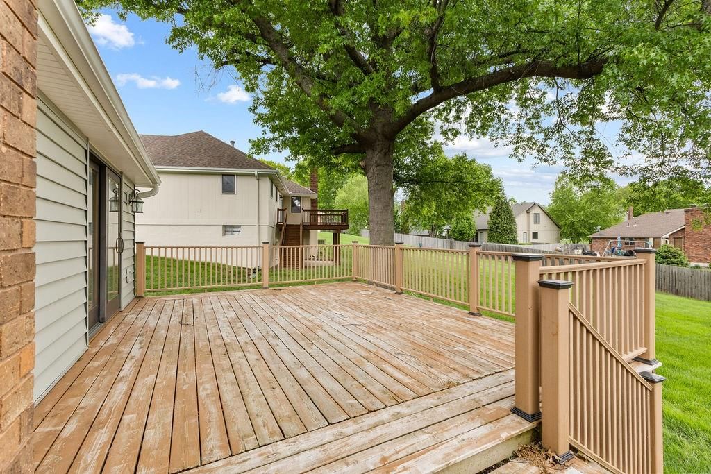 506 Meadowcrest Court — photo 48