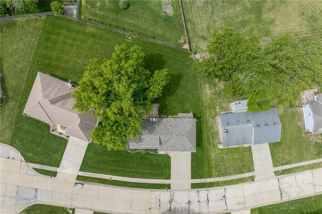 506 Meadowcrest Court — photo 55
