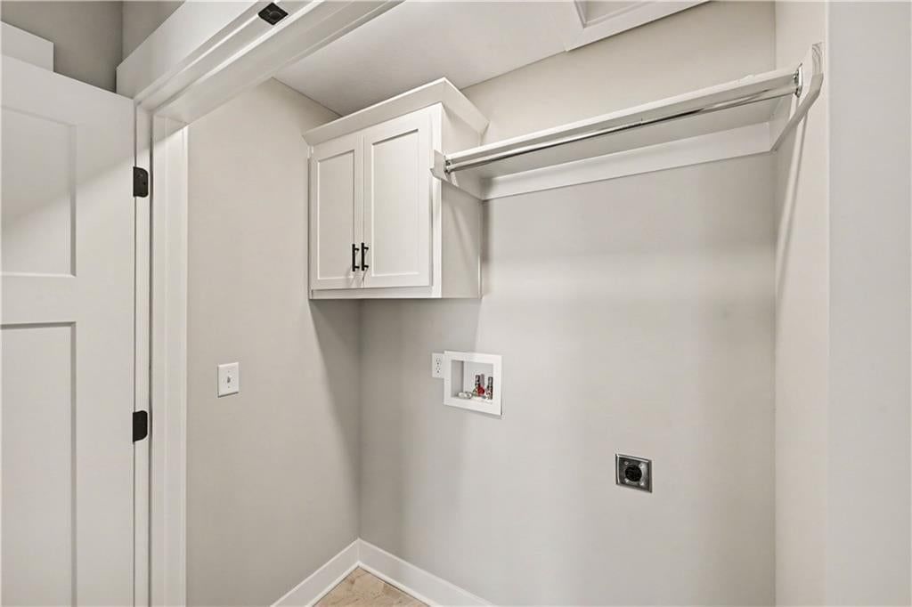 Photo 18 of 33 - 12408 Morgan Street, Excelsior Springs, MO 64024