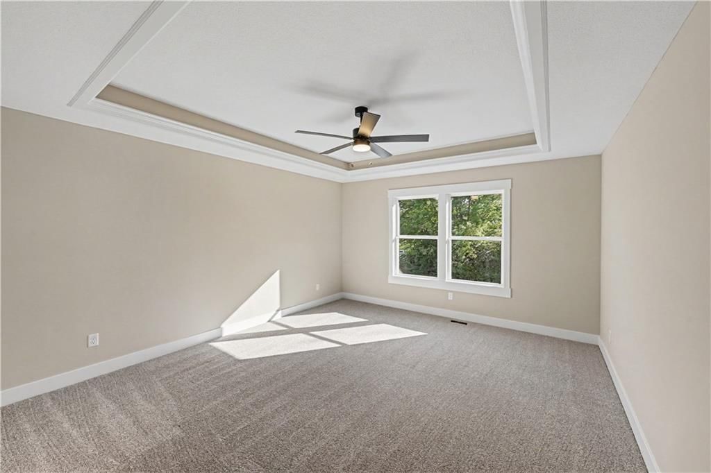 Photo 14 of 33 - 12408 Morgan Street, Excelsior Springs, MO 64024