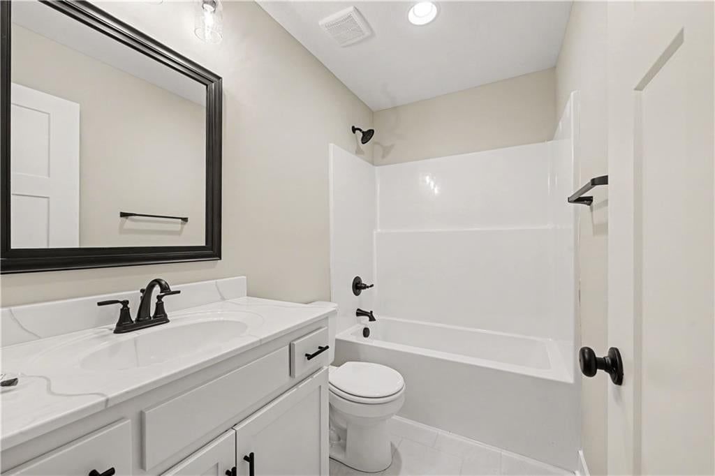 Photo 19 of 33 - 12408 Morgan Street, Excelsior Springs, MO 64024