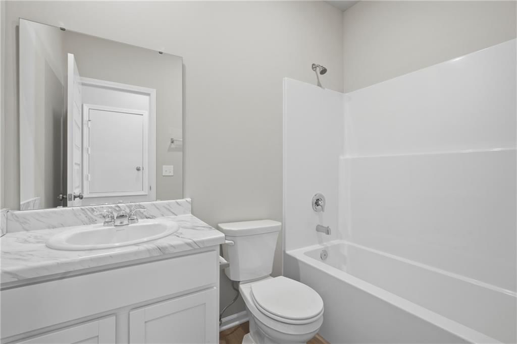19459 Lincoln Street — photo 10