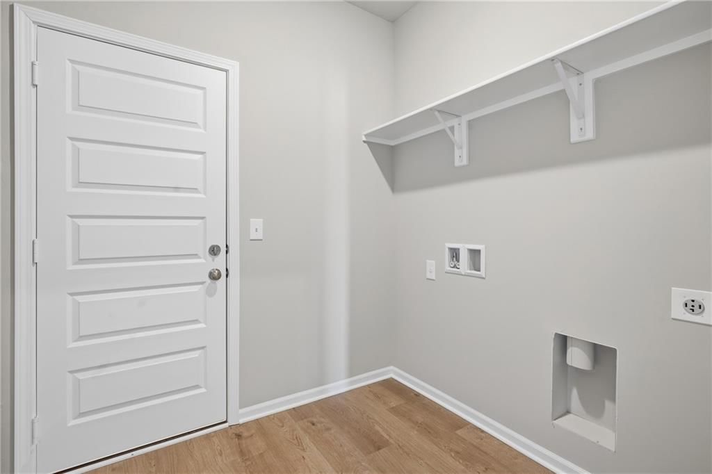 19459 Lincoln Street — photo 17