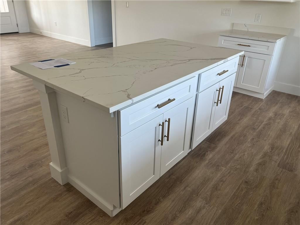 500 Catalpa Street — photo 8