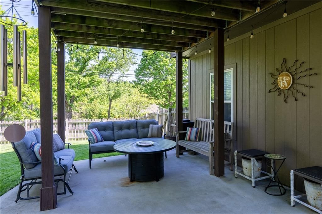 7100 Woodland Drive — photo 8