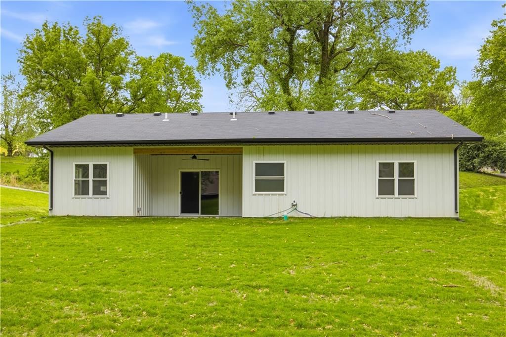 2944 N Highland Street — photo 15