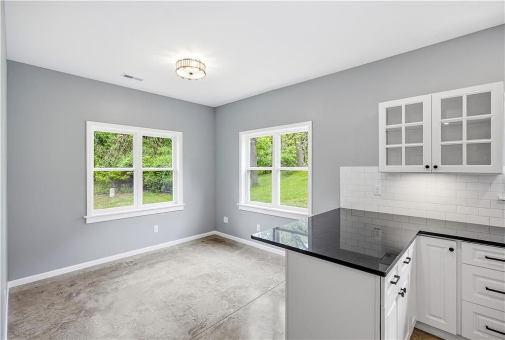 2944 N Highland Street — photo 26
