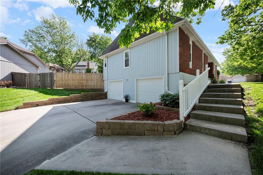 5313 Mccoy Street — photo 11