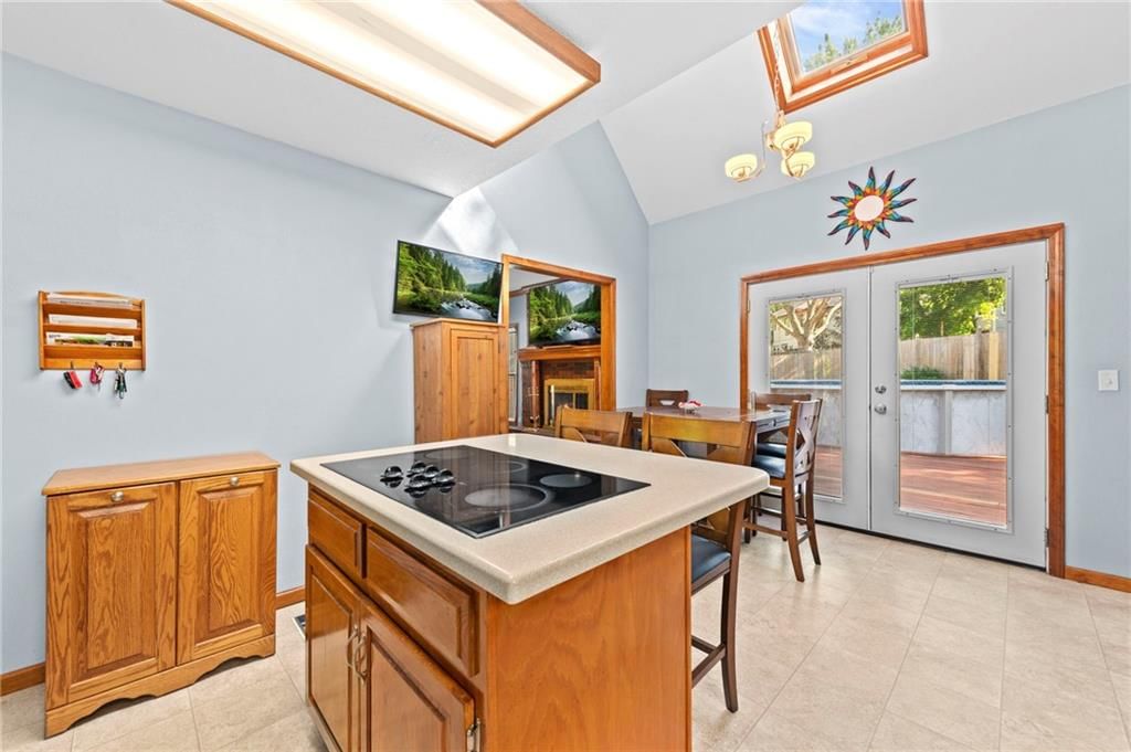 5313 Mccoy Street — photo 21